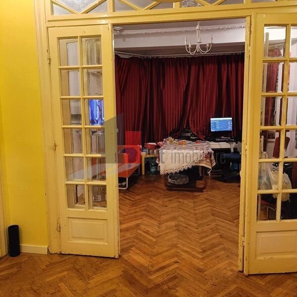 Mosilor urgent!, fara risc seismic, acte la zi, scara curata, negociabil