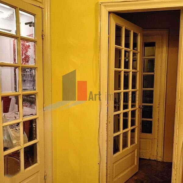 Mosilor urgent!, fara risc seismic, acte la zi, scara curata, negociabil